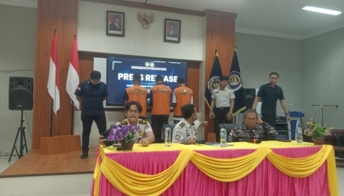 Tidak Ada Kompromi Untuk Pelaku, Imigrasi Kelas II TPI TBA Tindak 3 ABK Bawa PMI Non Prosedural