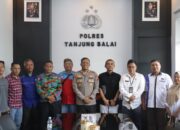 Kapolres Tanjungbalai Ajak Elemen Buruh Rayakan May Day dengan Silaturahmi
