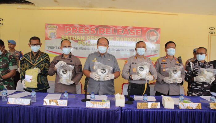 Berhasil Mengungkap Peredaran Narkotika dan Mengamankan 5 Kg Sabu, Bupati Asahan Apresiasi Kapolres