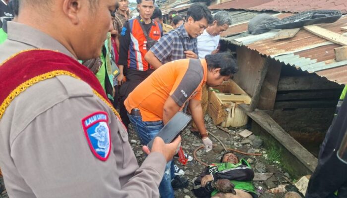 Terlalu Dekat Dengan Rel, Driver Ojol Tewas Disambar Kereta Api