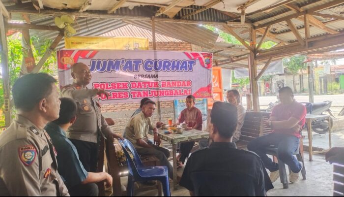 Dekat dengan Warga, Polres Tj Balai Gelar ‘Jumat Curhat’ di Warung Kopi