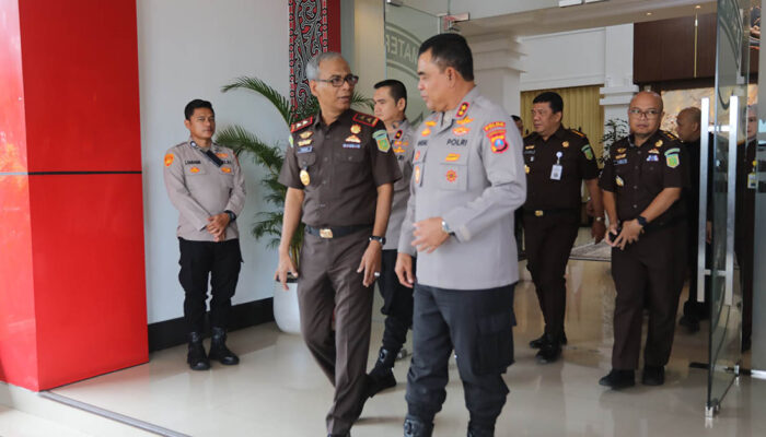 Sinergitas Penegakkan Hukum, Kajatisu Kunjungi Polda Sumut