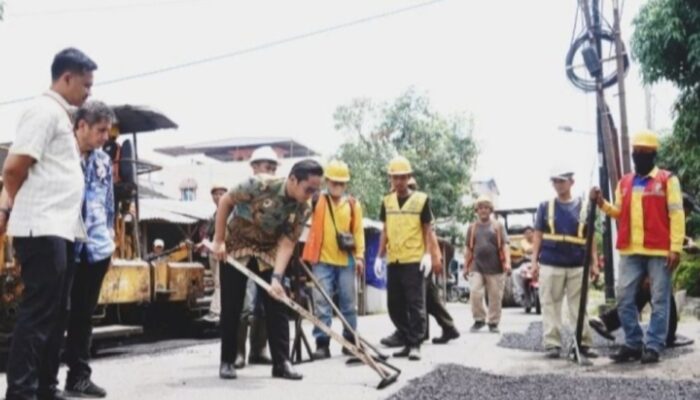 Perbaikan Jalan di Kawasan Marelan Mulai Digenjot Massif