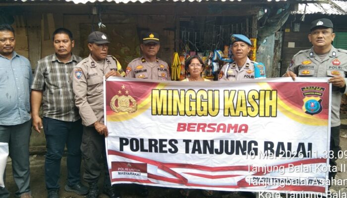 Minggu Kasih: Polres Tj Balai Bagikan Bansos dan Serap Aspirasi Warga