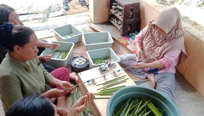 Purun Sedotan Ramah Lingkungan kearifan Budaya