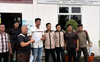 GEMPPAR Geruduk Kantor Kejari Asahan, Laporkan Kasus Dugaan Korupsi Disporapar