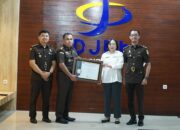 Kejati Sumut Raih Penghargaan Peringkat III Pelaksanaan APBN Satuan Kerja Mitra KPPN Medan II