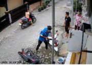 Dilarang Parkir di Halaman Sendiri, Dua Motor Dijatuhkan Tetangga