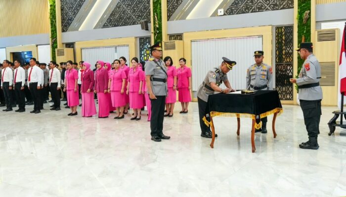 Kapolda Sumut Tekankan Penguatan Fungsi Pengawasan dalam Sertijab Irwasda
