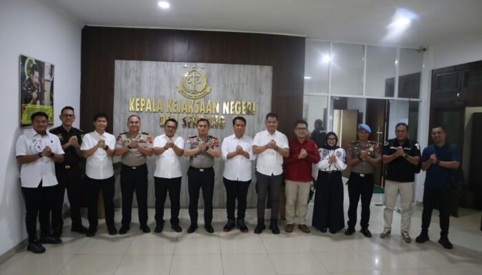 Kapolresta Deli Serdang Jalin Silaturahmi dengan Kajari. “Perkuat Sinergitas Penegakan Hukum”