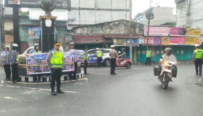 Kapolresta Deli Serdang Laksanakan Strong Point Pagi dan Sosialisasikan Ops Patuh Toba 2026