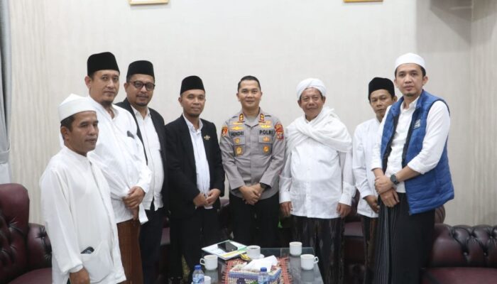 Perkuat Harkamtibmas, Kapolres Simalungun Silaturahmi dengan PCNU, Serukan “Generasi Sehat Masa Depan Kuat”